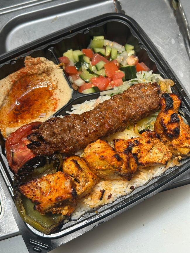 MOM'S PLATE | CHICKEN & LUHLE