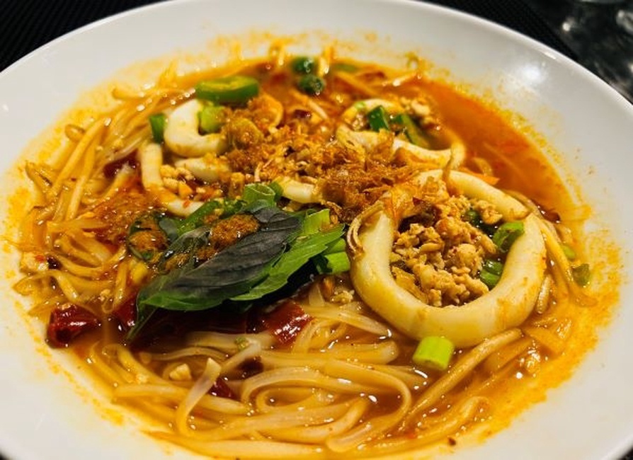 Thai Spicy Noodle Soup (Spicy)