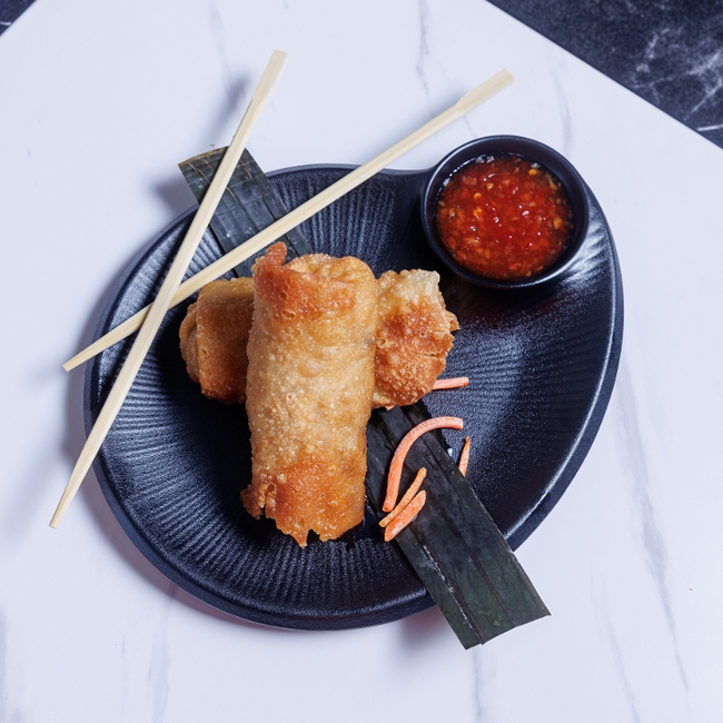 PORK EGG ROLLS(2)