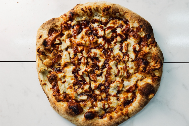 BBQ Chicken Pizza - Medium