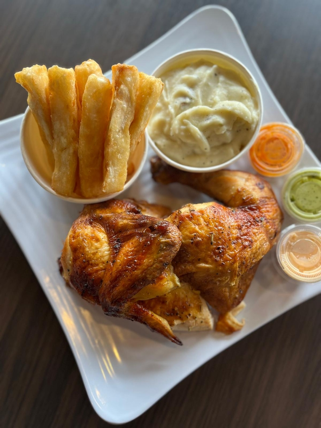 ¼ Rotisserie Chicken White Combo