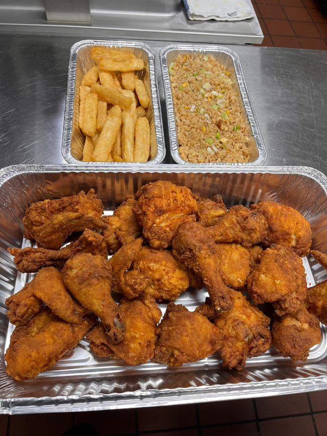 50 Piece Fried Chicken Buffet (Serves 25, 2 large Sides)