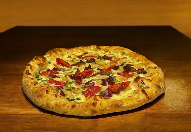 9" Chicken, Bacon, Ranch Pizza