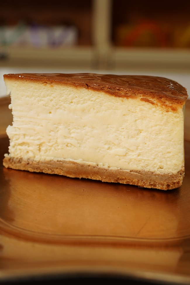 Plain Cheesecake Slice