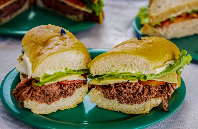 Top-Round Roast Beef Sandwich *