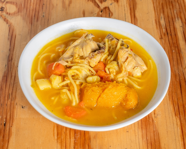 Sopa de Pollo