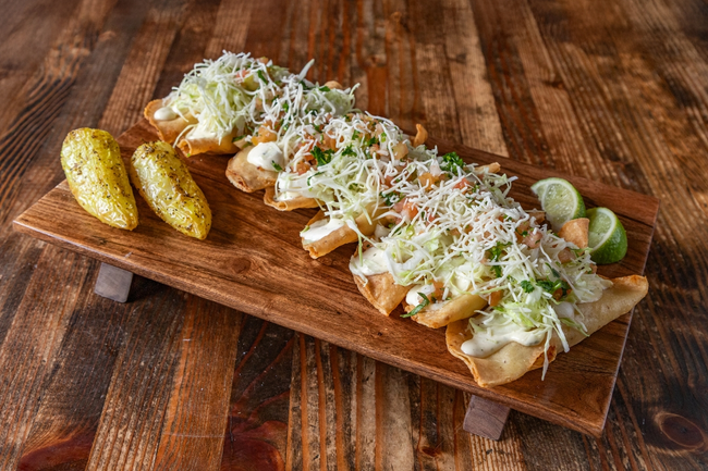 8 Tacos Dorados Tray