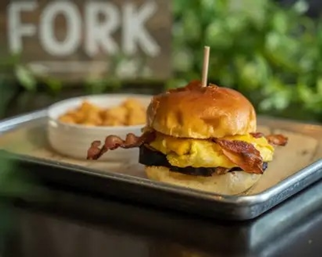 HAM AND EGG SANDWICH