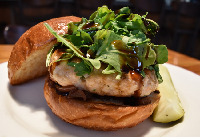 Salmon Burger