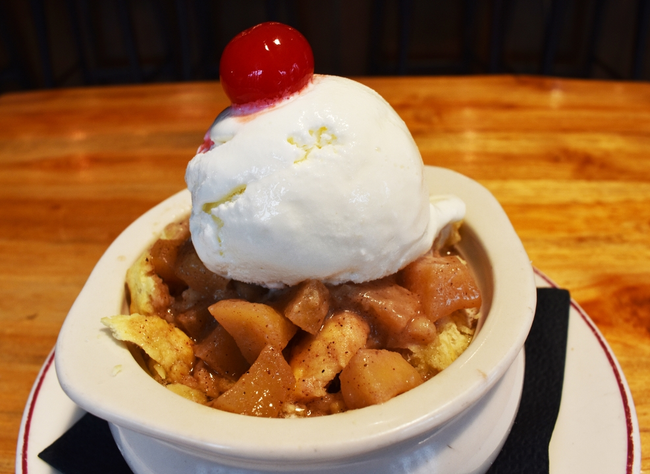 Warm Apple Cobbler
