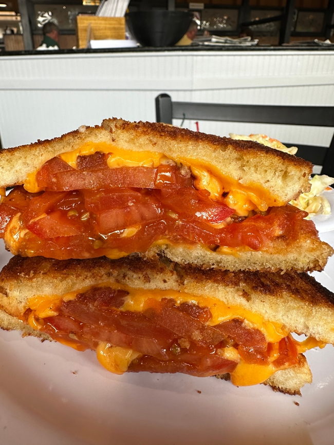 Grilled Cheese with Tomato