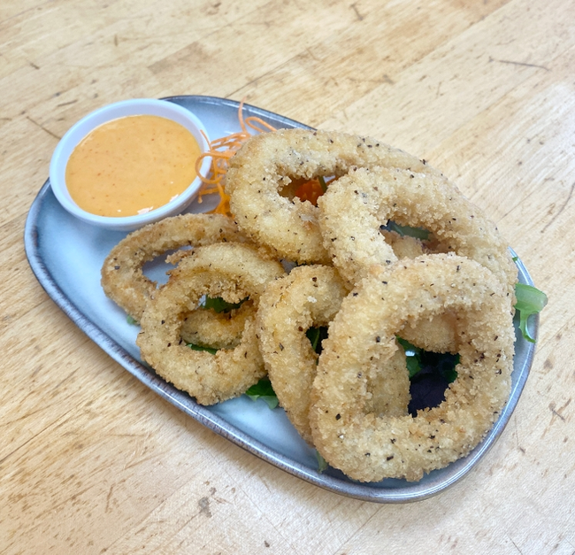 Fried Calamari (7pcs)