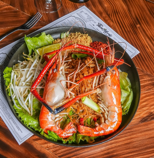 Pad Thai River Prawn