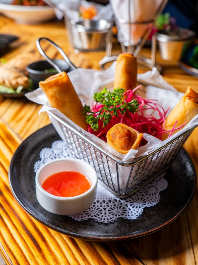 SPRING ROLL