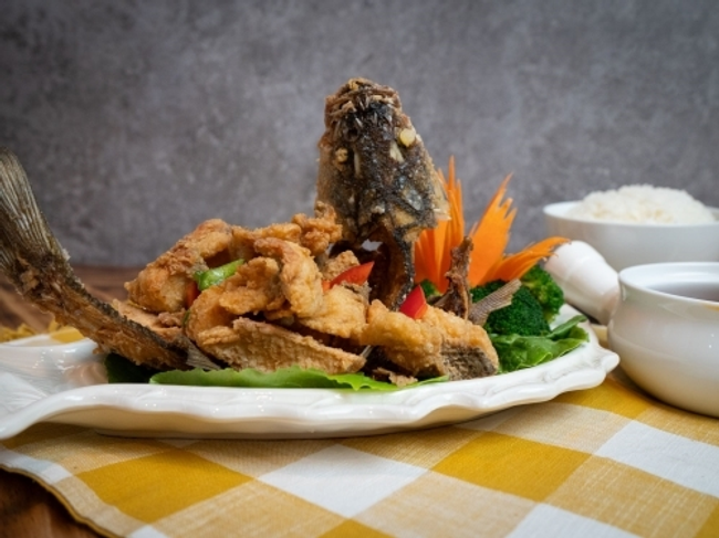 CRISPY WHOLE ROCKFISH