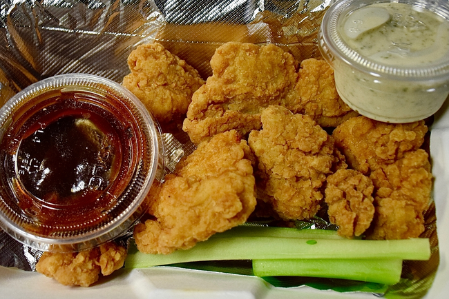 SM Boneless Wings (6 oz)