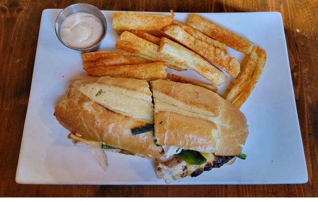 LEMON CHICKEN SANDWICH