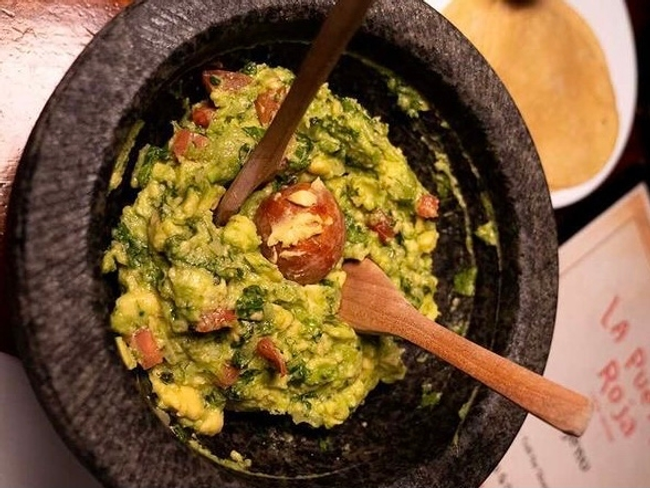 FRESHLY MADE GUACAMOLE