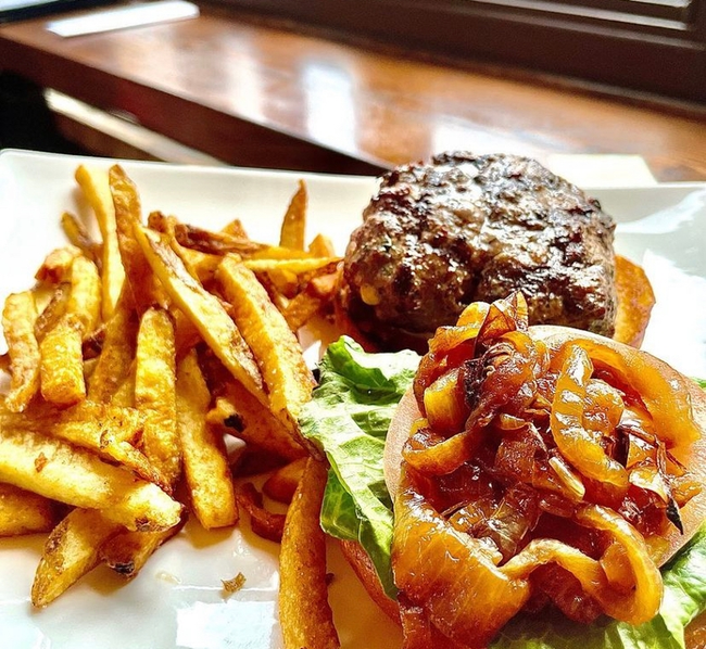 BACON & MUSHROOM BURGER