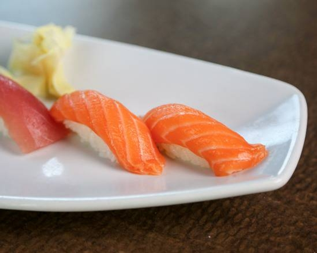 Fresh Salmon Sushi