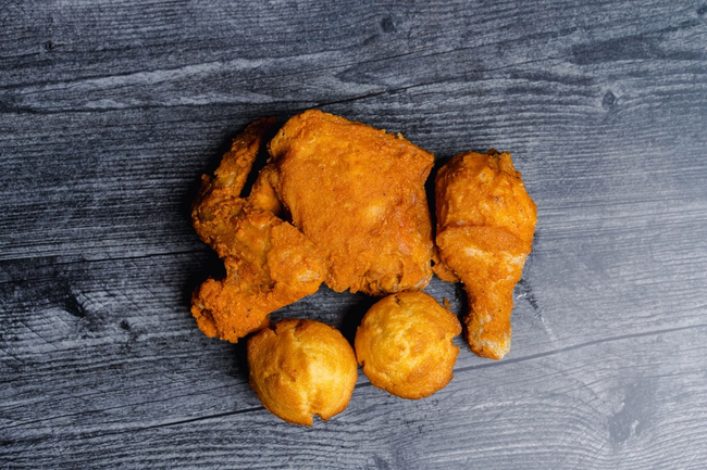 3pc Chicken & 2 Cornbread