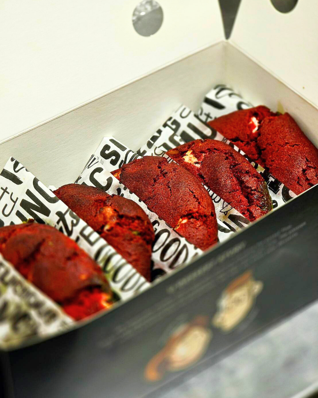 Box of 5 New York Style Cookie