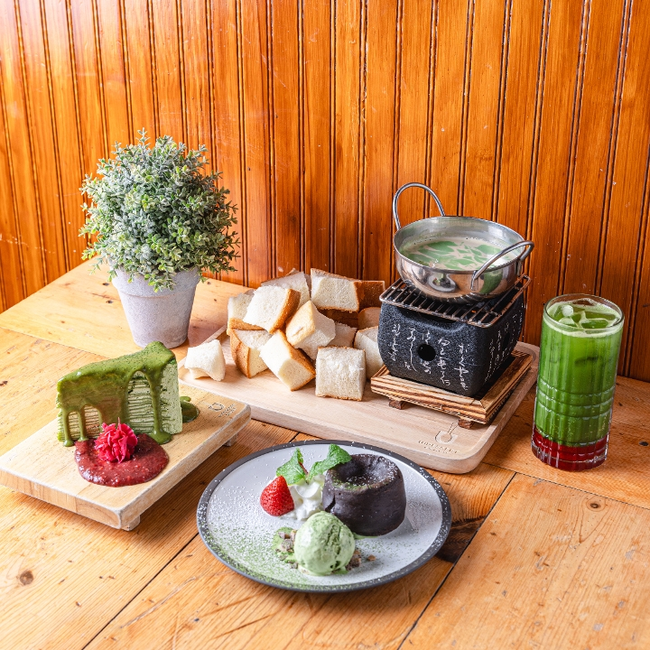 Feeling GRAM IN GREEN