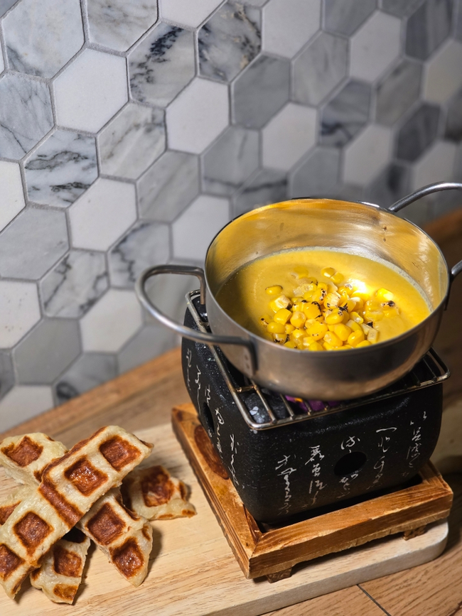 KOREAN CROFFLE STICK WITH CORN FONDUE