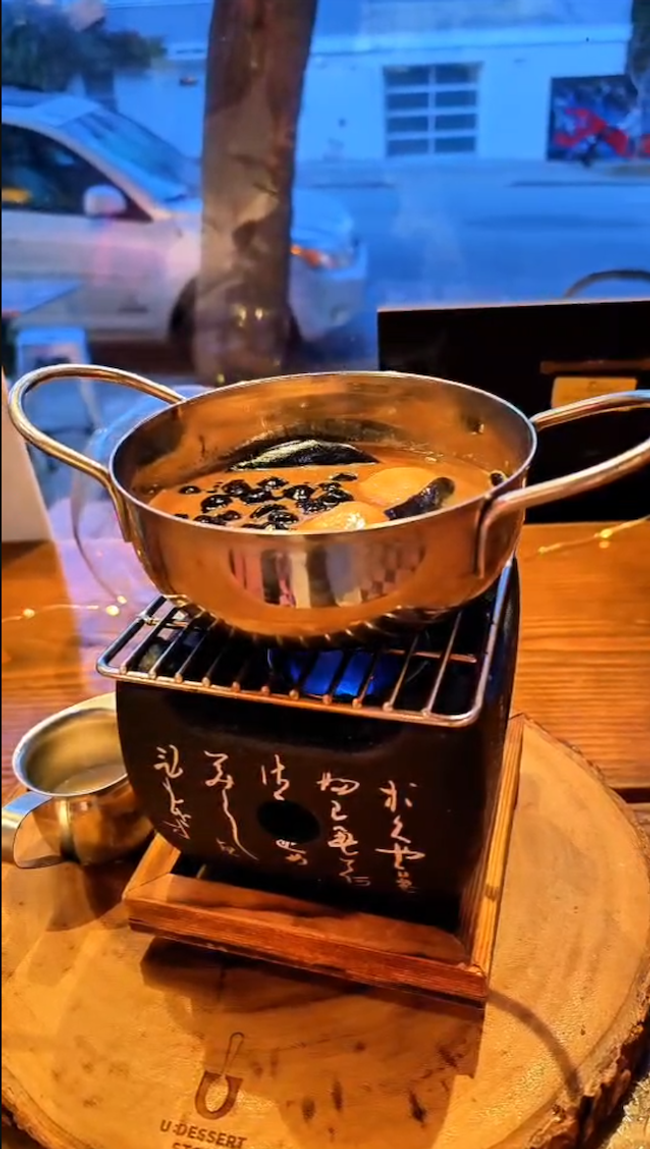 BLACK SESAME MOCHI MILK TEA