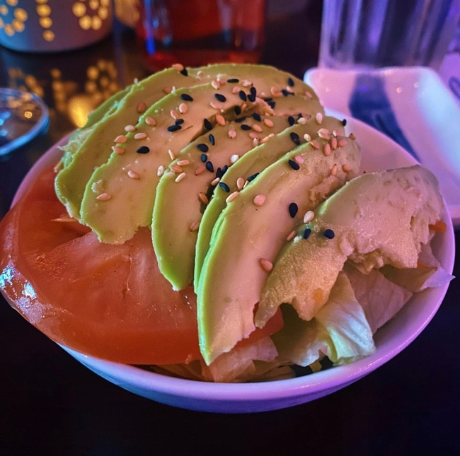 🍃 Avocado Salad