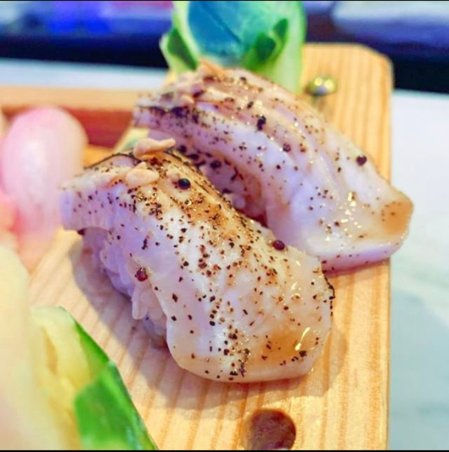 Torched White Tuna Garlic