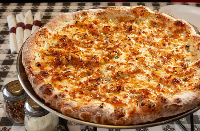 Sweet Heat Bianca Pizza