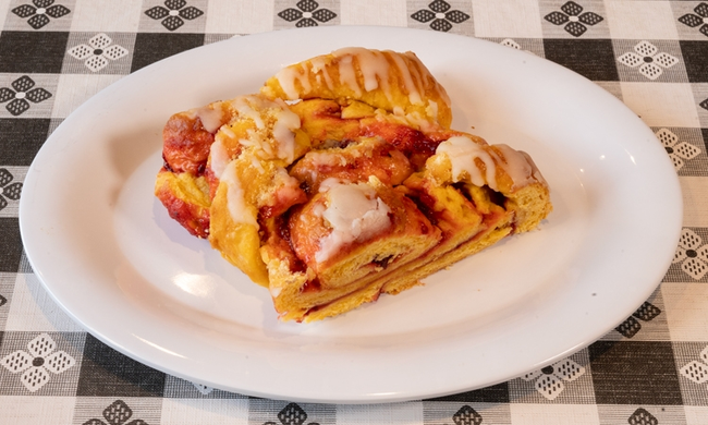 Slice - Raspberry Coffee Cake