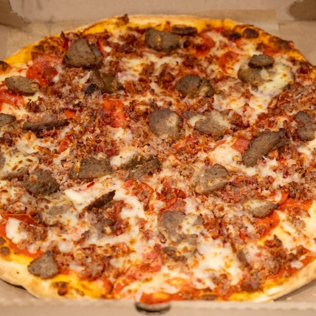 16" Large - *NEW* Carne Pizza