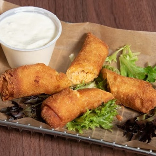 Buffalo Chicken Roll-Ups