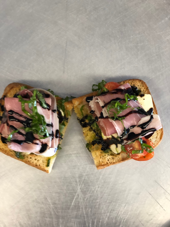 Bruschetta Toast
