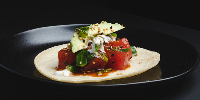 Tuna Cruda Taco